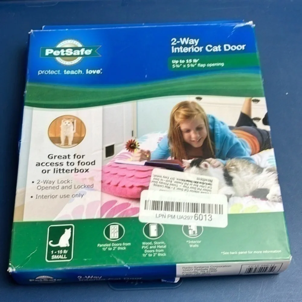 Pet Safe 2 way Interior cat door